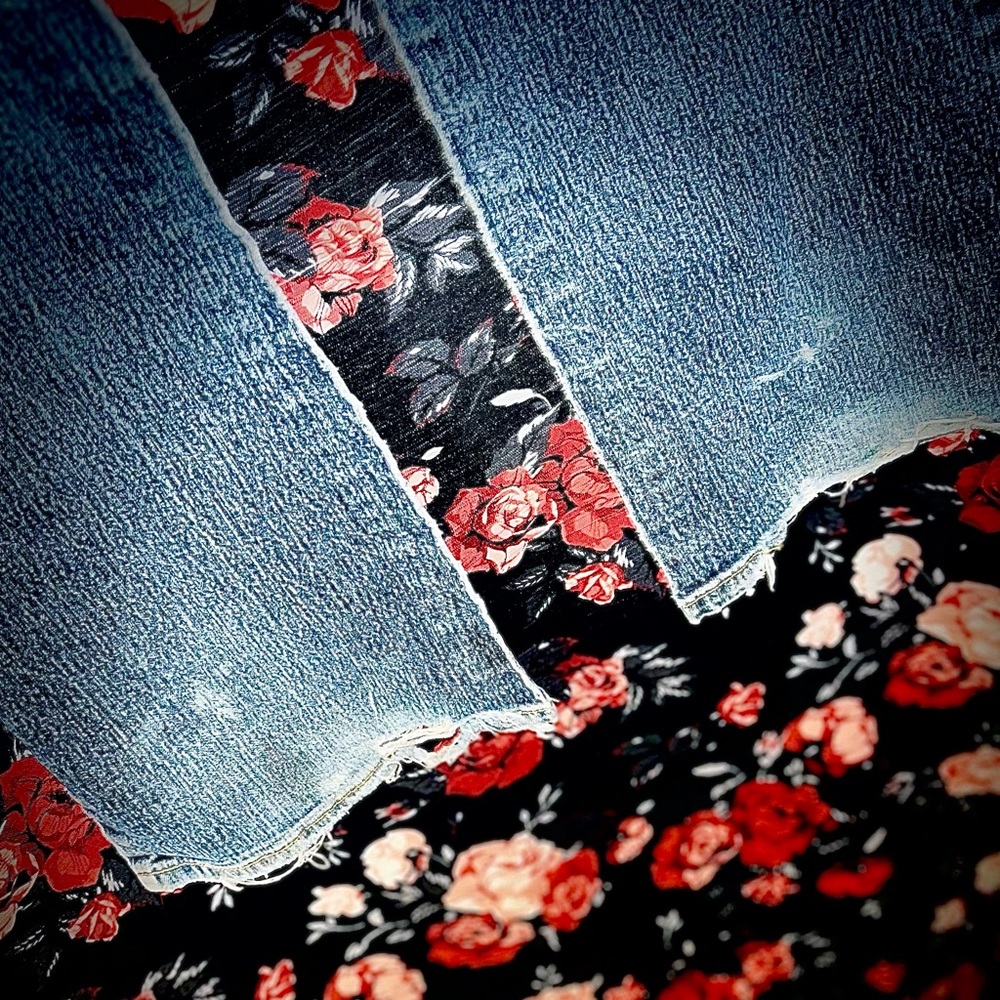 GLO Jeans Deep Indigo Denim - Picture 5 of 9
